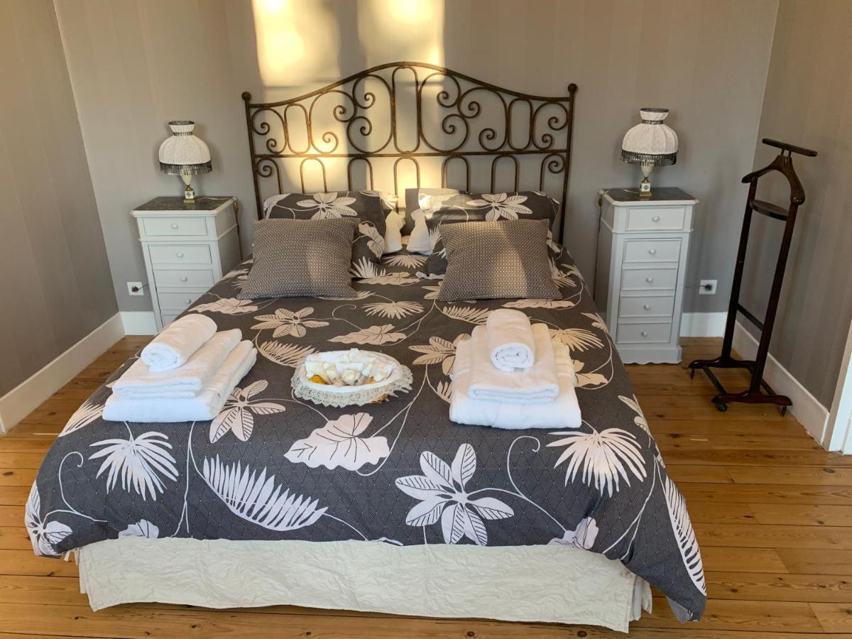 Domaine Berenguer Bed & Breakfast Ouches Dış mekan fotoğraf